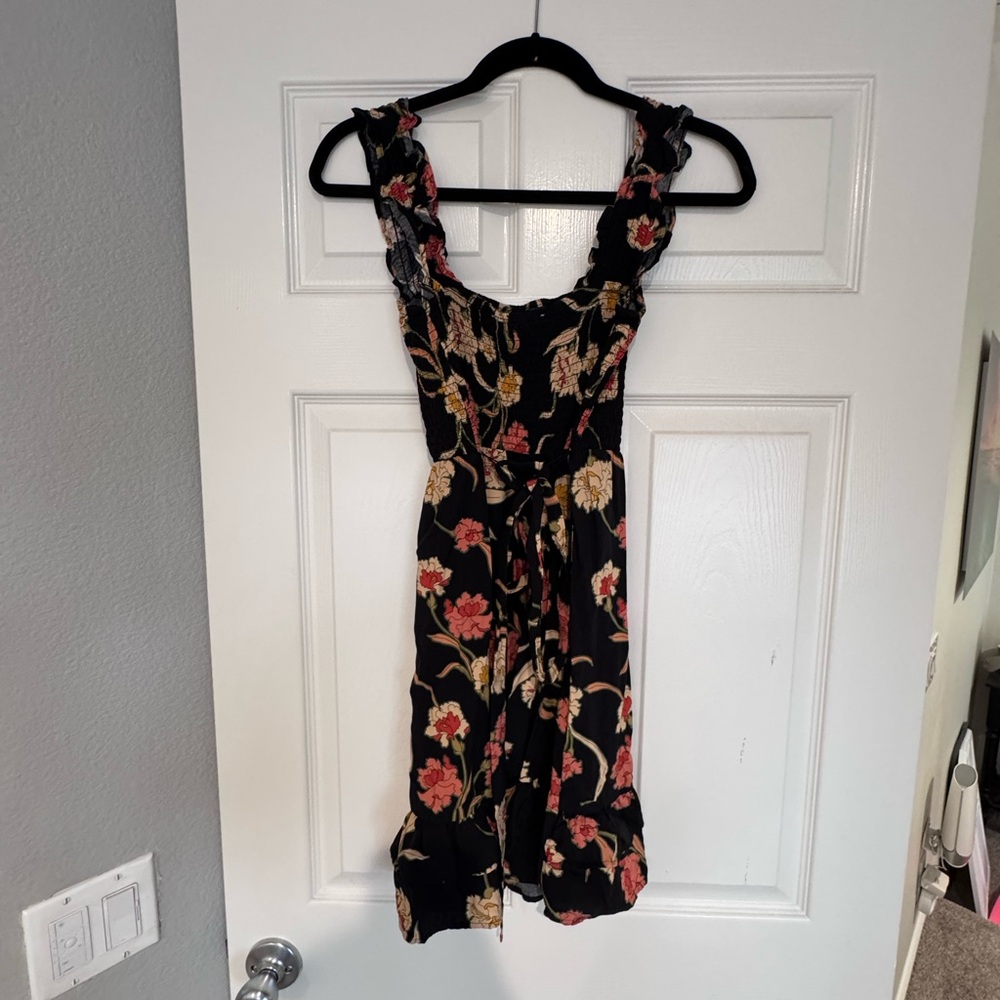 Floral Dress - Picture 9 of 9